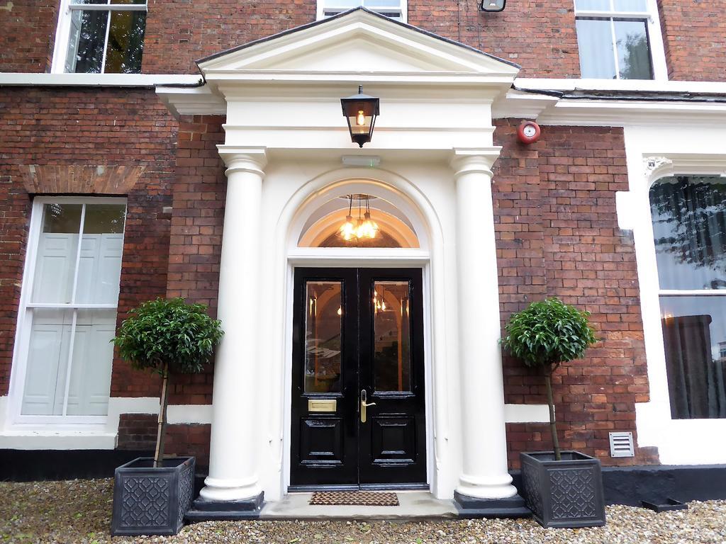 The Scott At Claremont Serviced Apartments Лидс Экстерьер фото