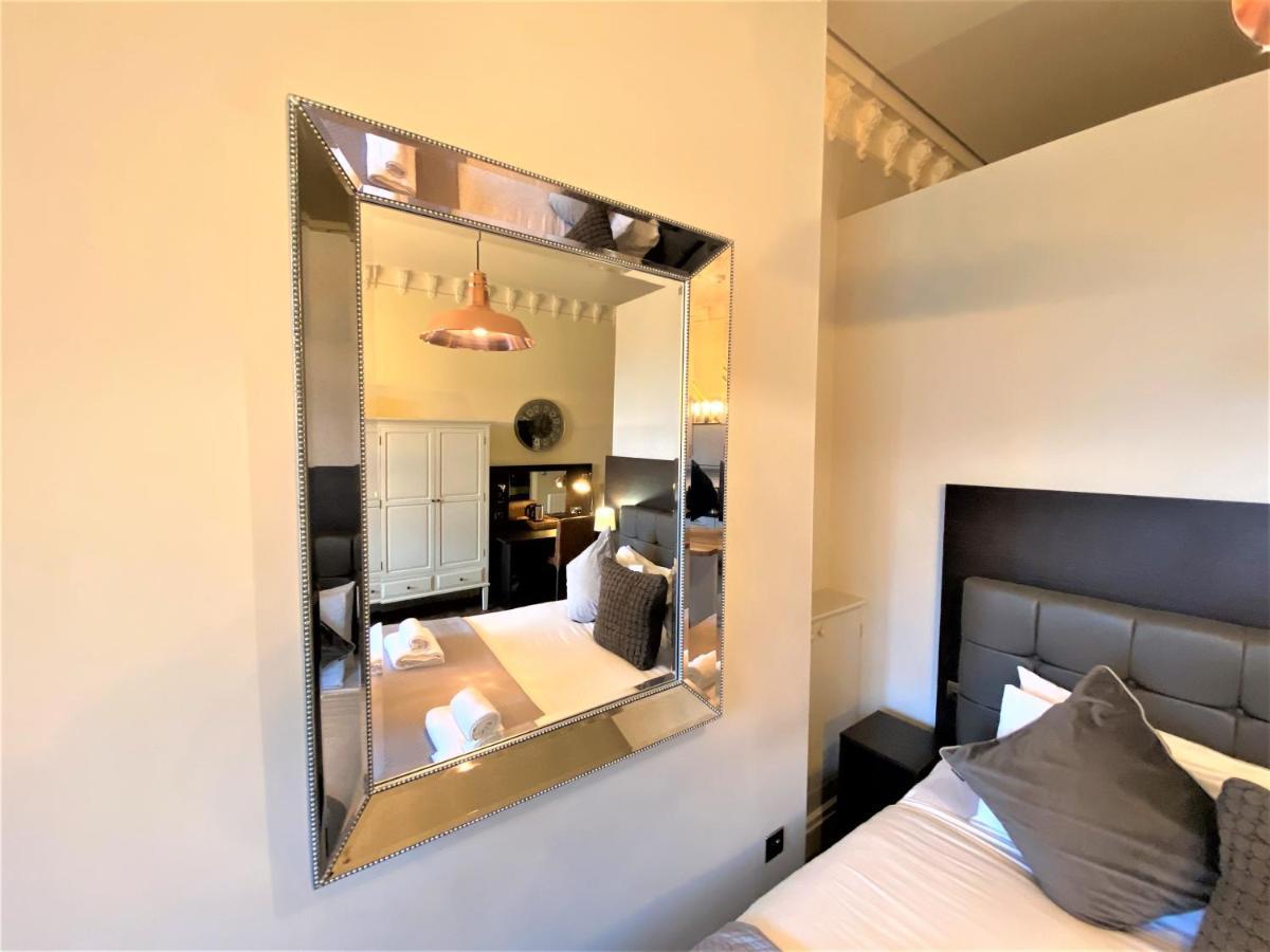 The Scott At Claremont Serviced Apartments Лидс Экстерьер фото