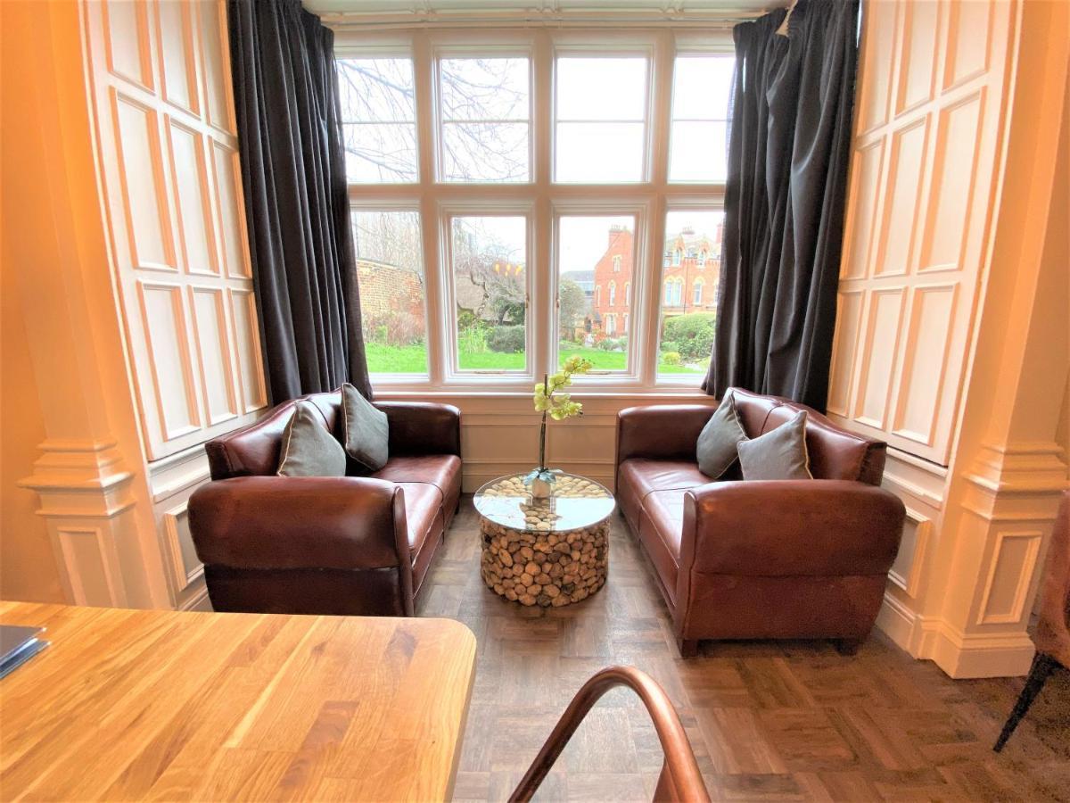 The Scott At Claremont Serviced Apartments Лидс Экстерьер фото
