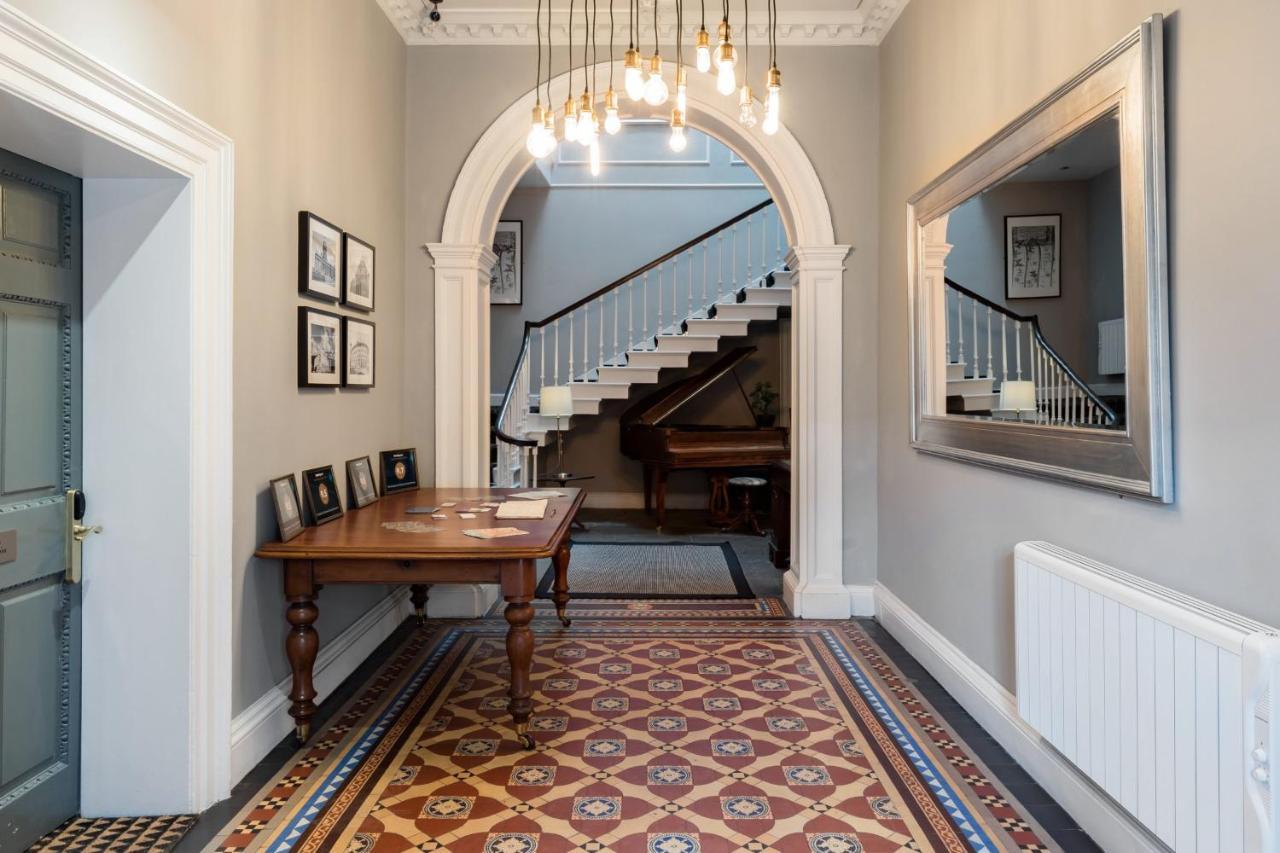The Scott At Claremont Serviced Apartments Лидс Экстерьер фото